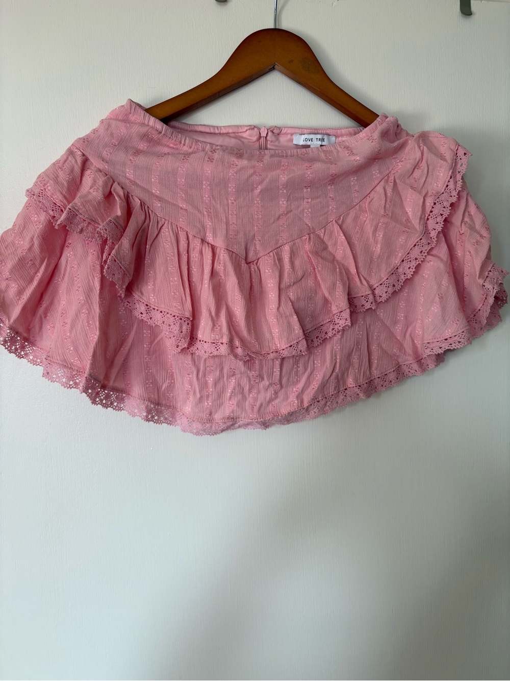 Love Tree Blush Pink Textured ruffled skirt